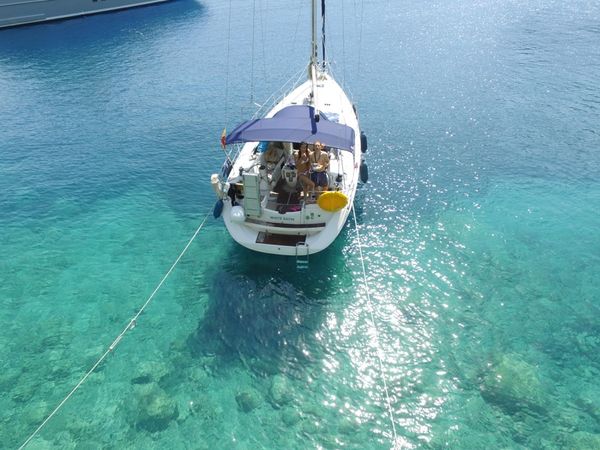 Jeanneau Sun Odyssey 39 | White Satin