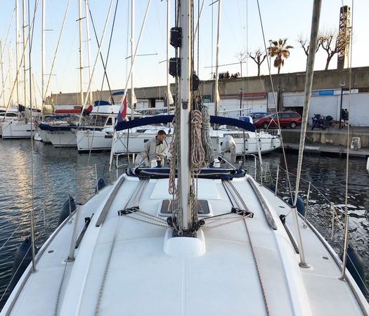 Jeanneau Sun Odyssey 39 | White Satin