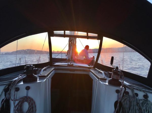 Jeanneau Sun Odyssey 39 | White Satin