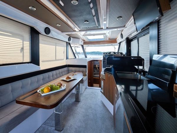 Northman 1200 | Elegance Fly