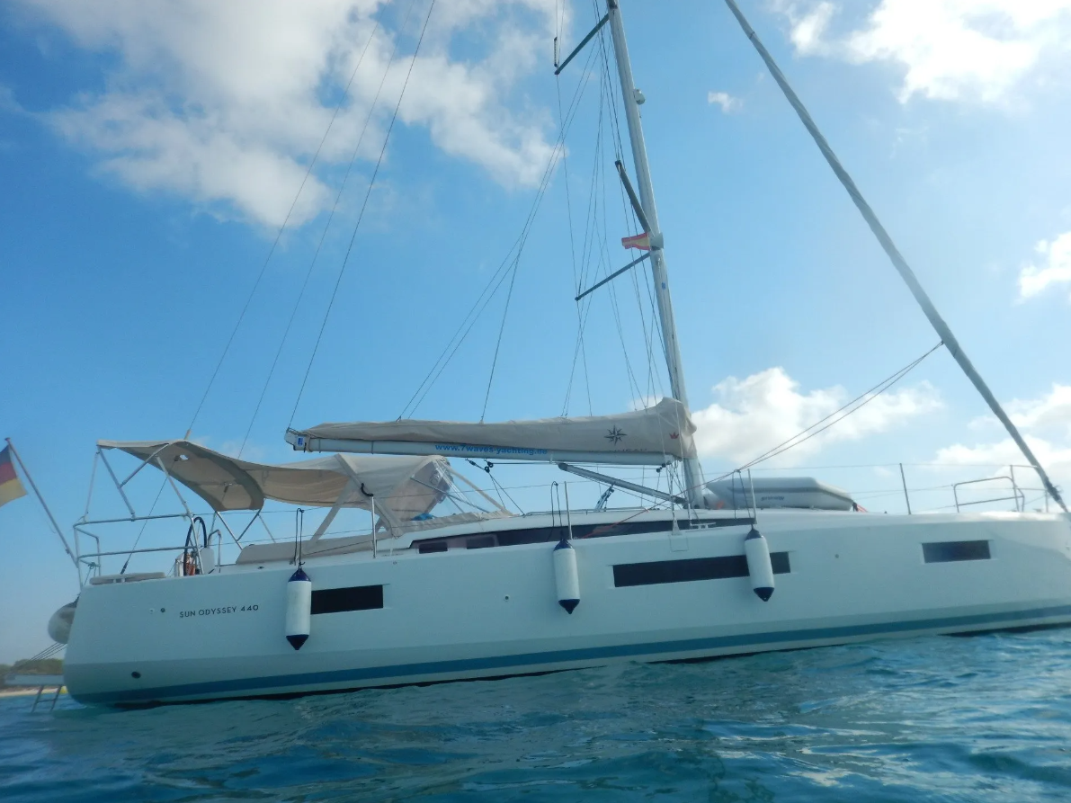 Jeanneau Sun Odyssey 440 | Rebelezza