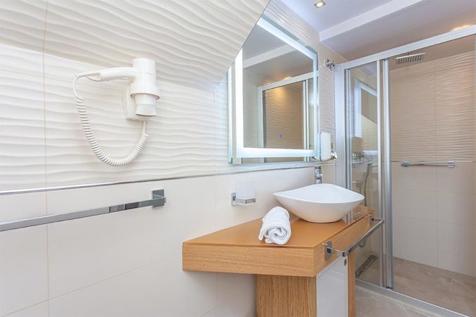 Custom Built 160 | Swallow - Lastavica