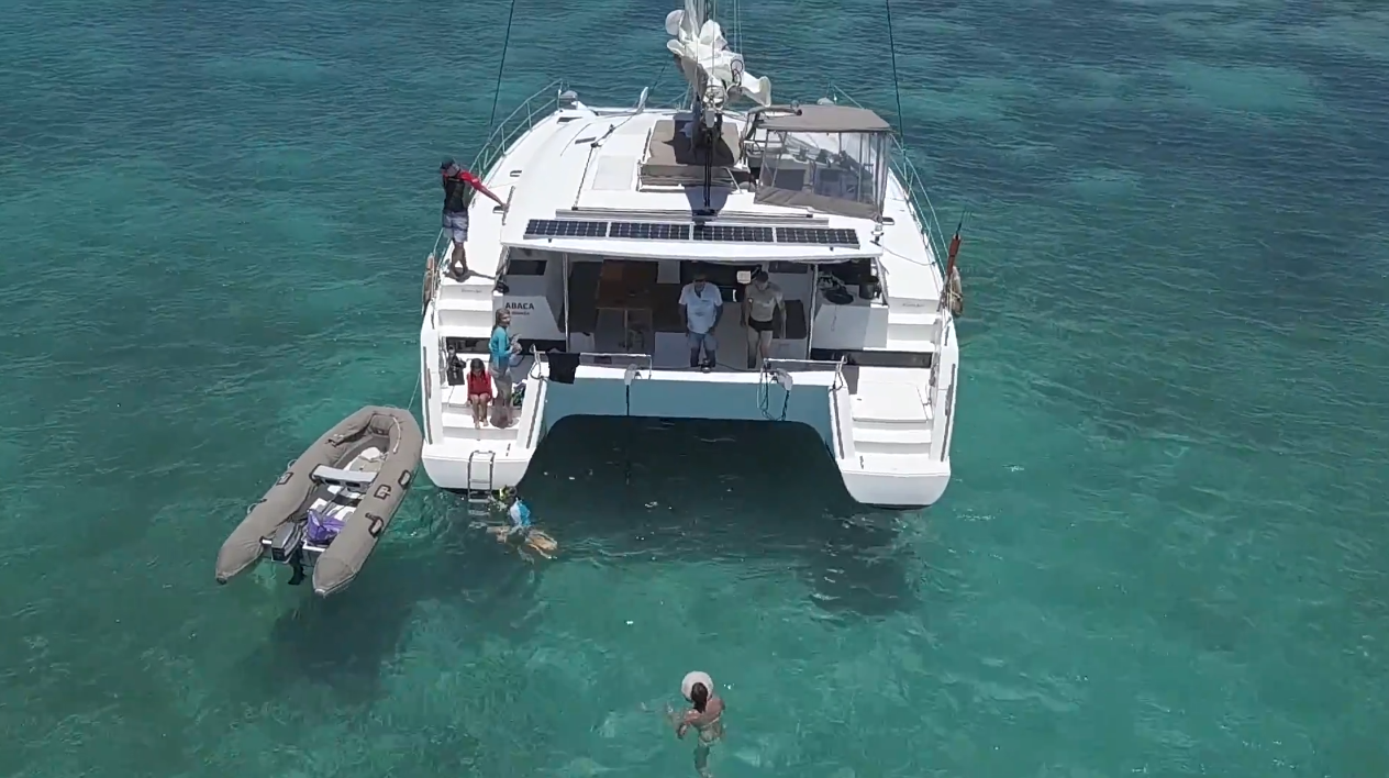 Fountaine Pajot Helia 44 | Abaca