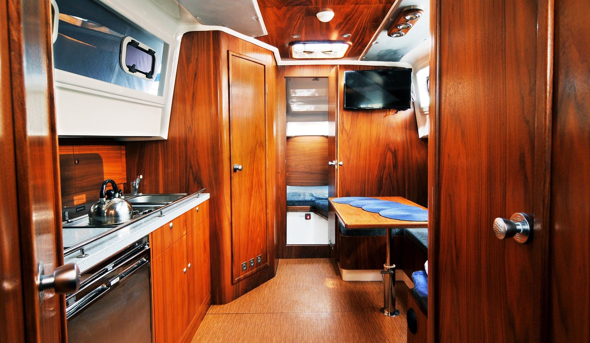 Nautiner Yachts 38 | Nierdzewny