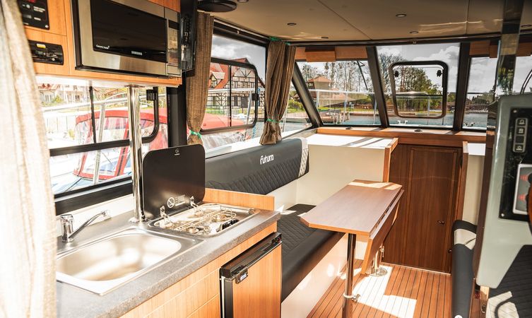 Cobra Yachts 40 | Haholo