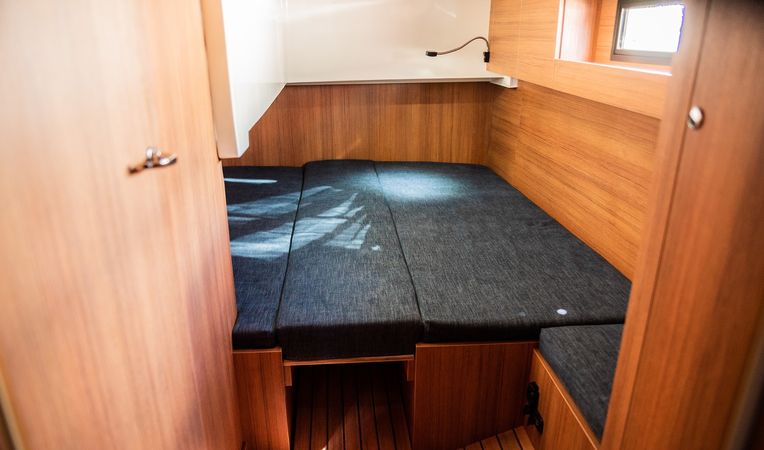 Cobra Yachts 40 | Haholo