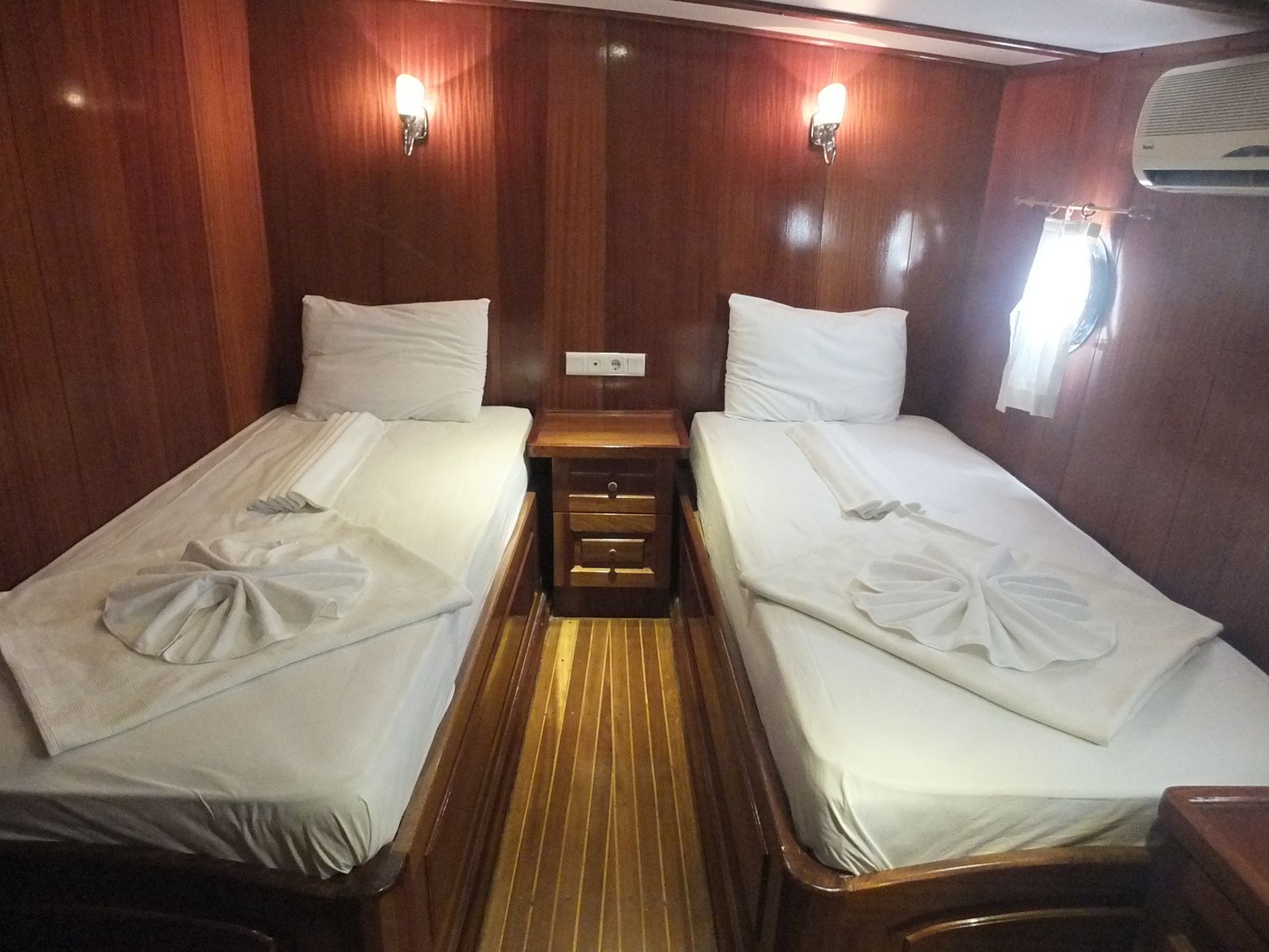 Gulet 115 | Caferoglu 8