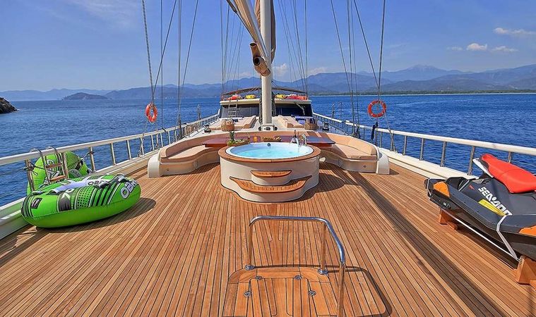 Gulet 131 | Queen of Salmakis
