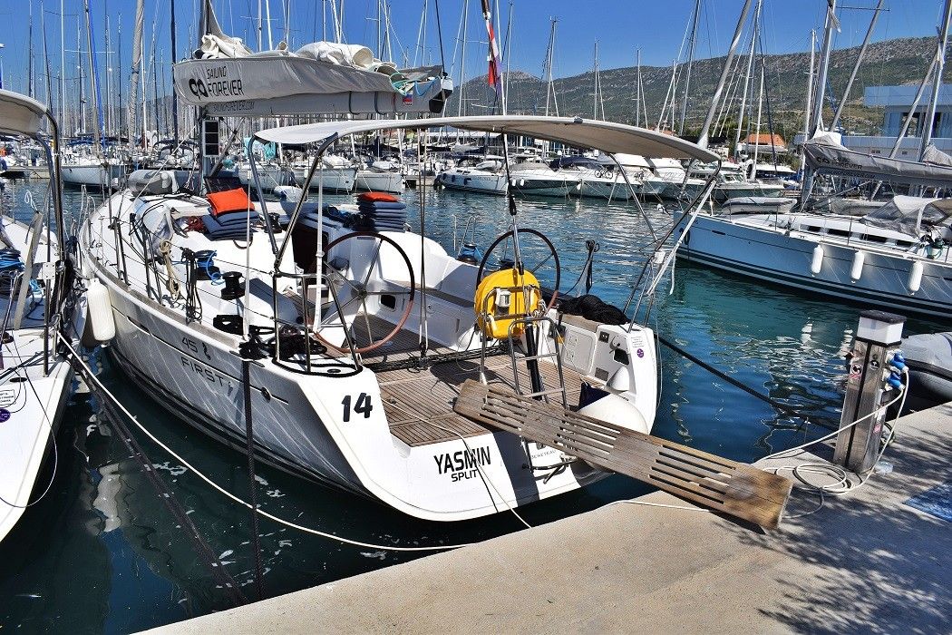 Beneteau Oceanis 45 (2013)