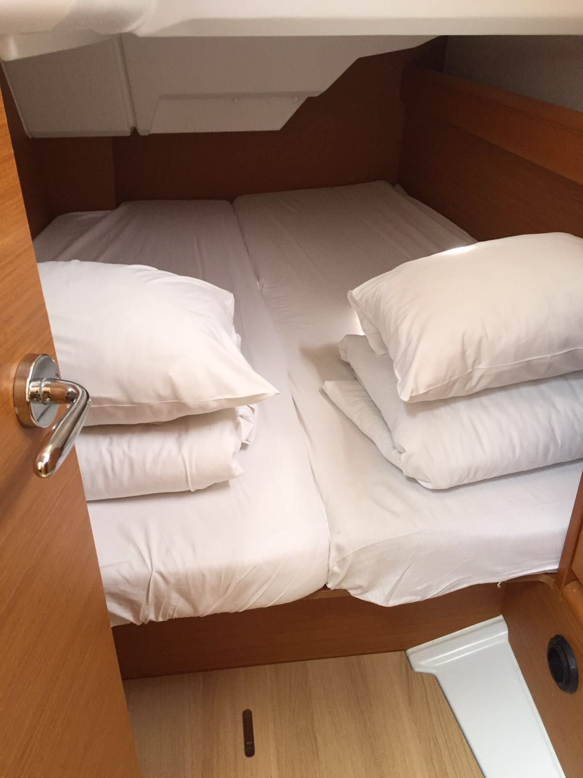 Jeanneau Sun Odyssey 379 | Erin