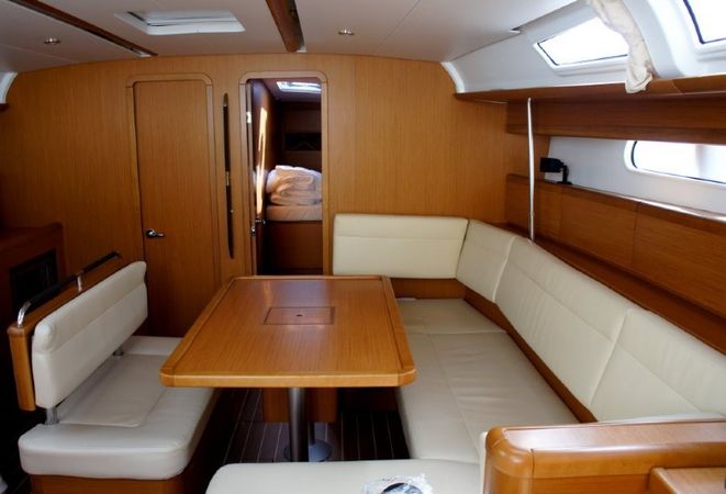 Jeanneau Sun Odyssey 49i | Skazka