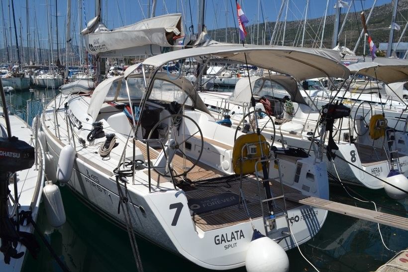 Beneteau First 45 | Galata