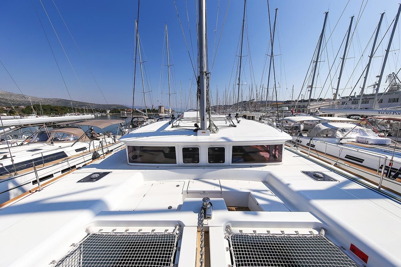 Lagoon 450 F | Yara