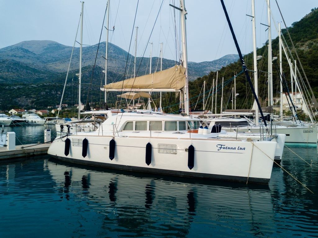 Lagoon 440 | Futuna Lua