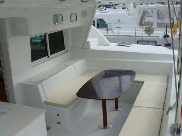 Lagoon 440 | Futuna Lua