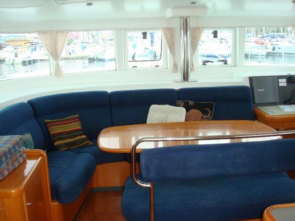 Lagoon 440 | Futuna Lua