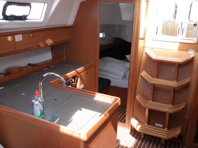 Bavaria Cruiser 37 | Gita