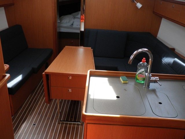 Bavaria Cruiser 37 | Gita