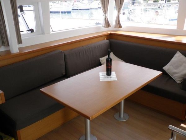 Lagoon 450 F | Double Trouble 2