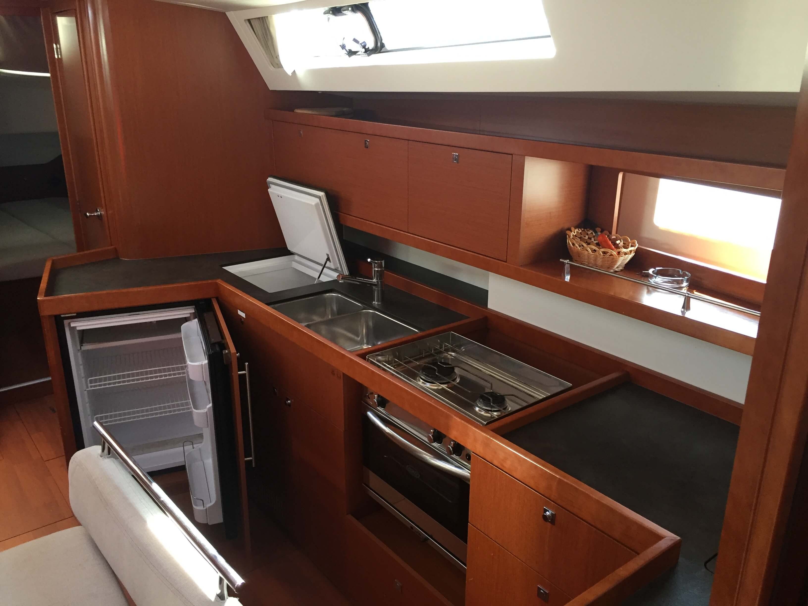 Beneteau Oceanis 45 | Nika