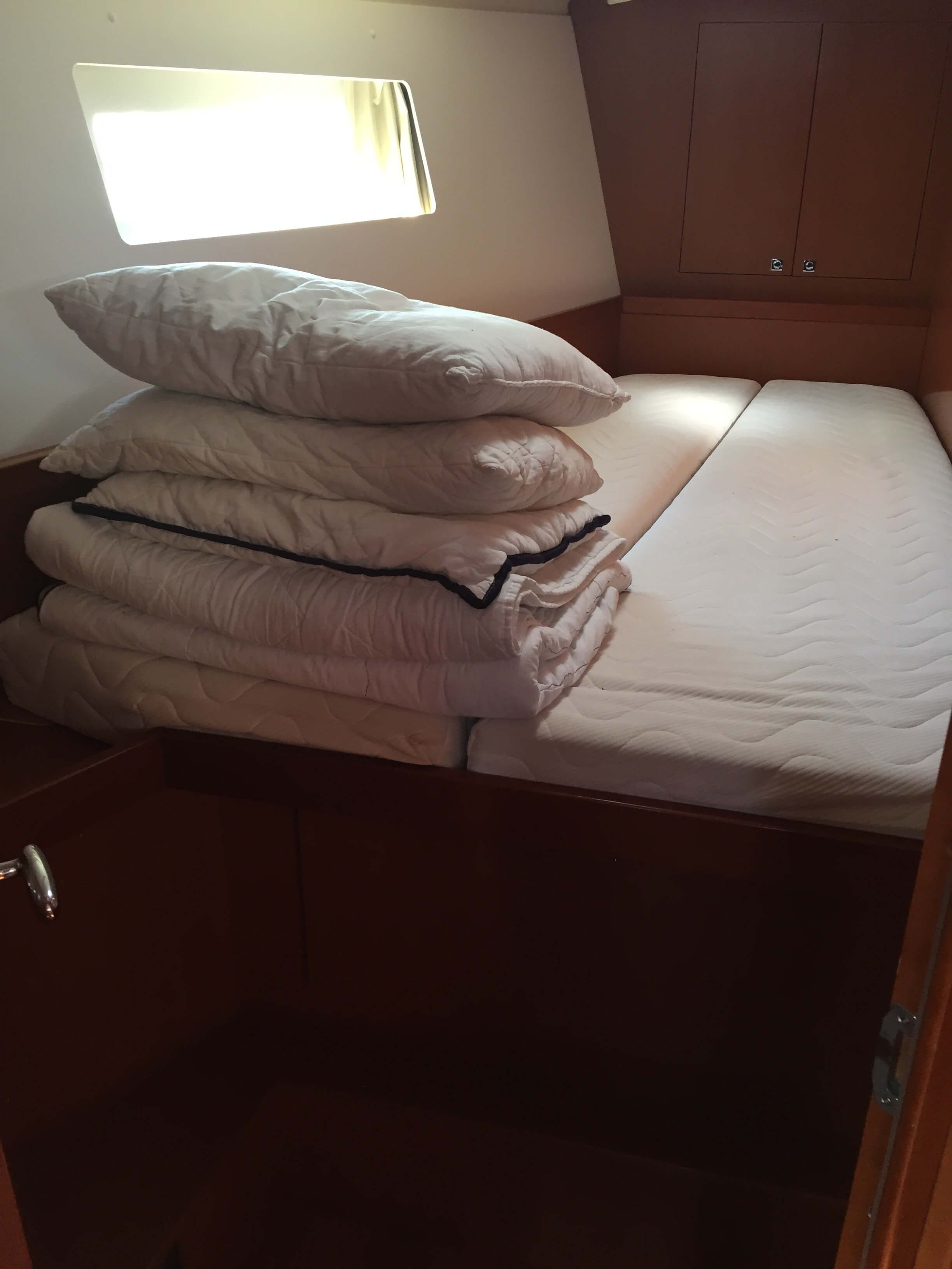 Beneteau Oceanis 45 | Nika