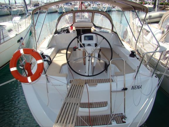 Sun Odyssey 33