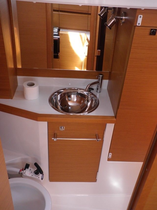 Jeanneau Sun Odyssey 379 | Paloma