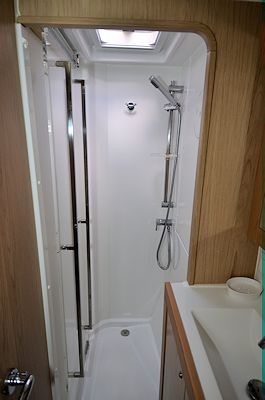 Lagoon 39 | Willow Dew