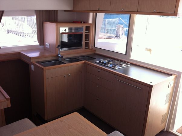 Lagoon 400 S2 | Evelina