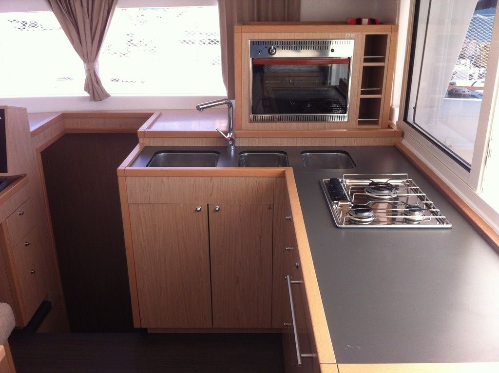 Lagoon 400 S2 | Evelina