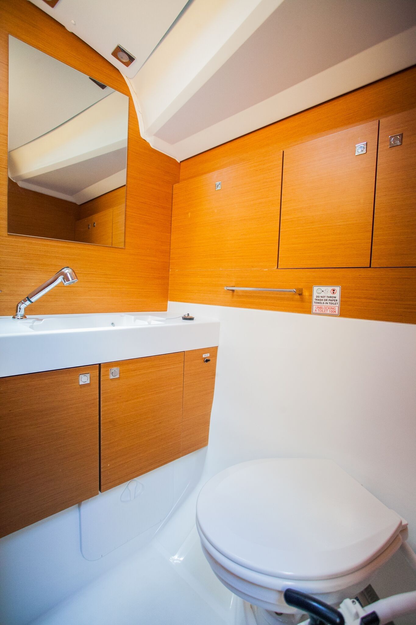 Jeanneau Sun Odyssey 509 | Rock Point