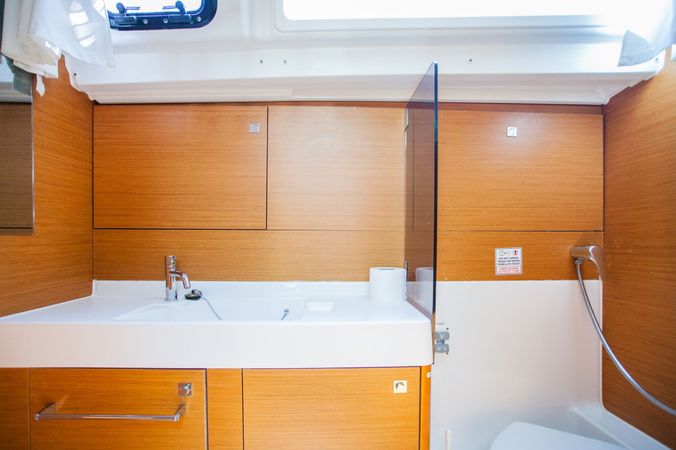 Jeanneau Sun Odyssey 509 | Rock Point