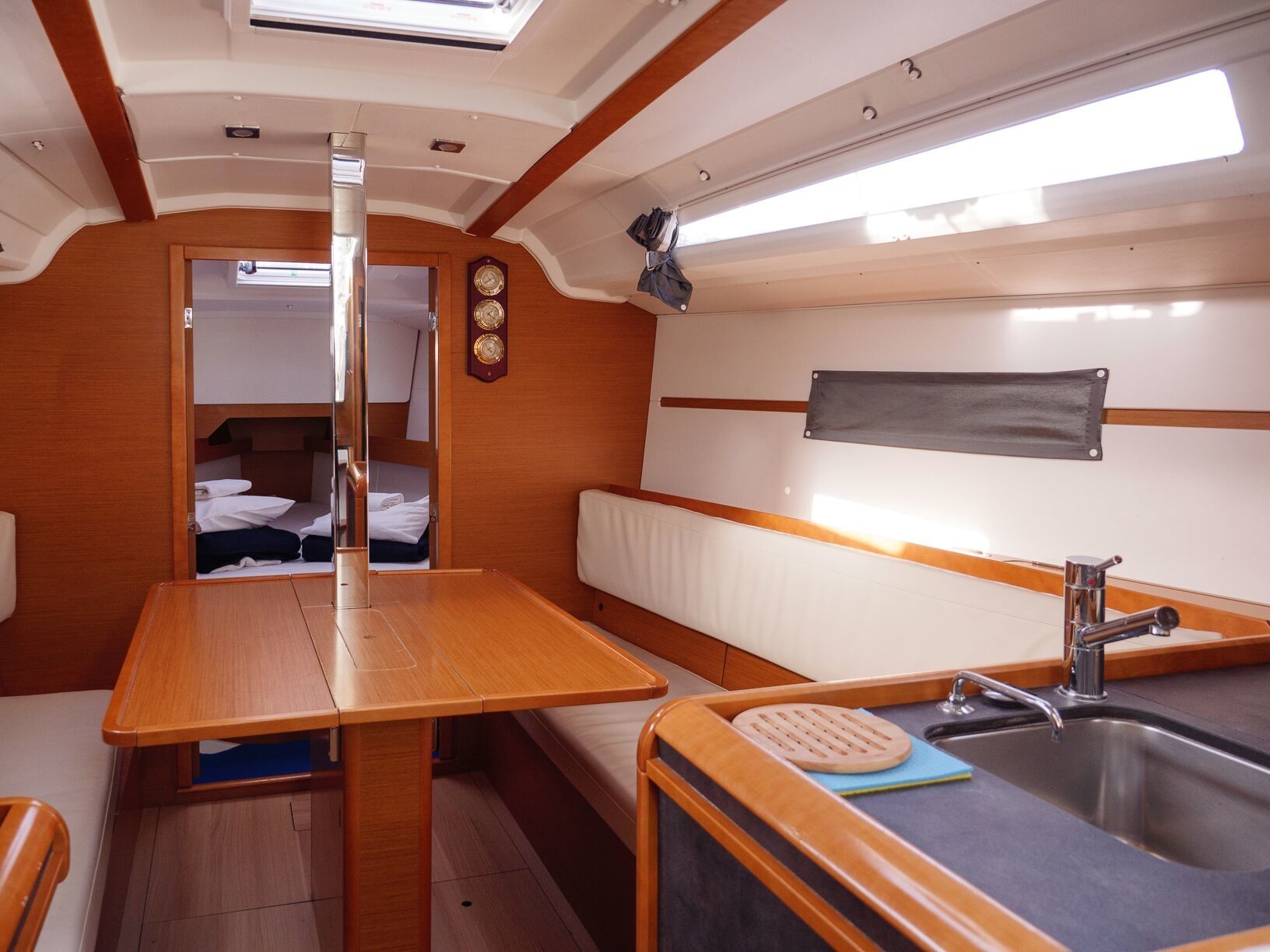 Jeanneau Sun Odyssey 349 | Siberia