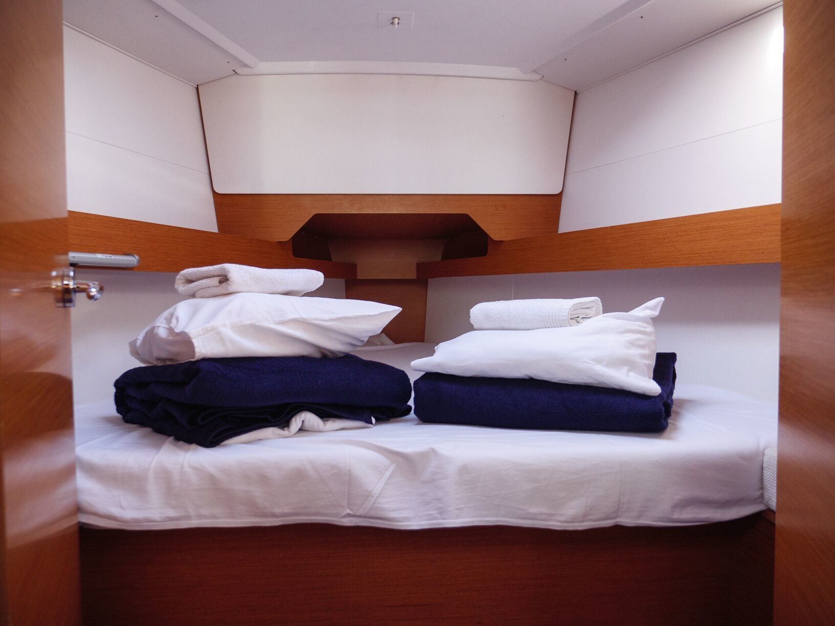 Jeanneau Sun Odyssey 349 | Siberia