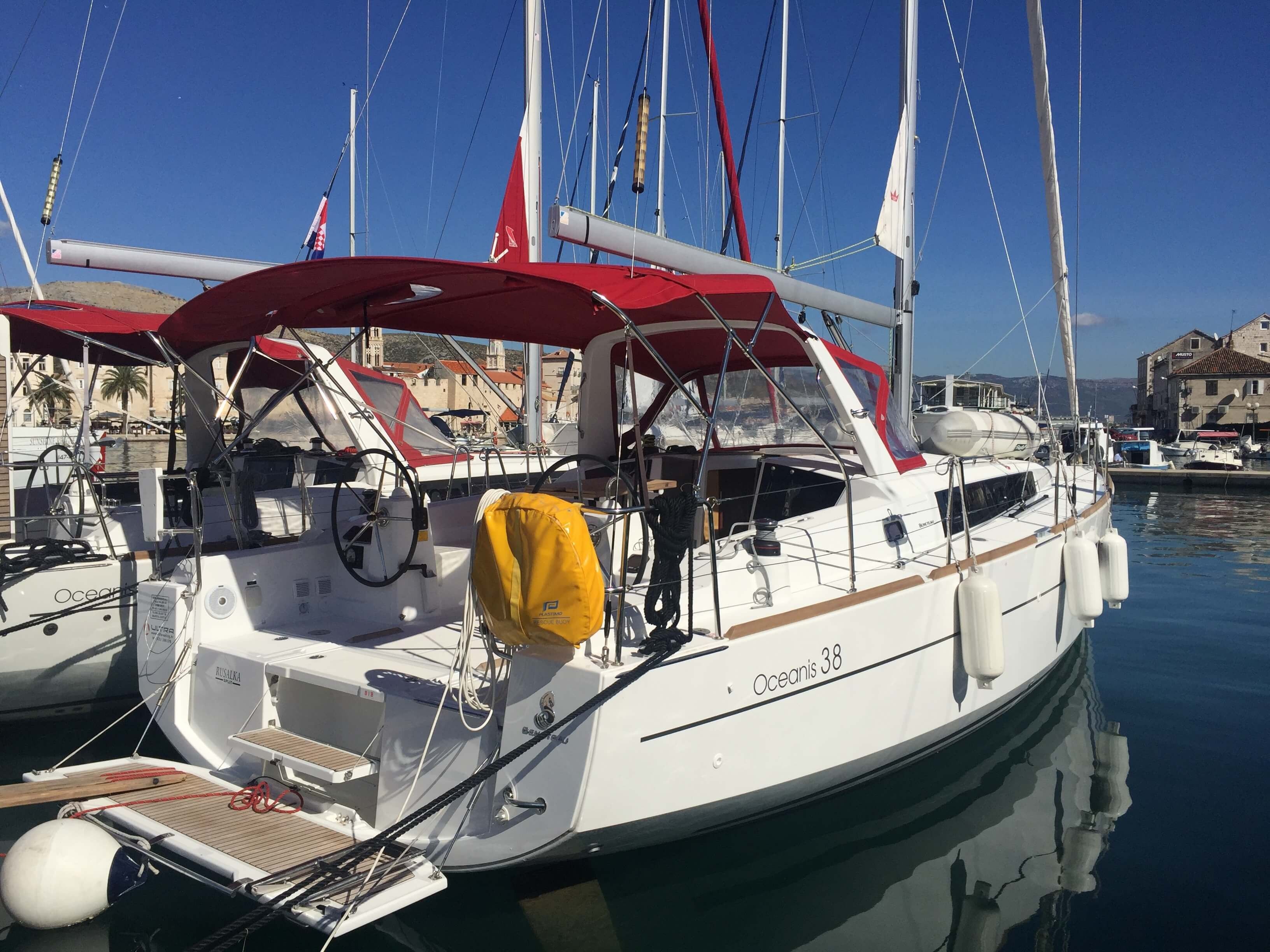 Beneteau Oceanis 38 | Rusalka