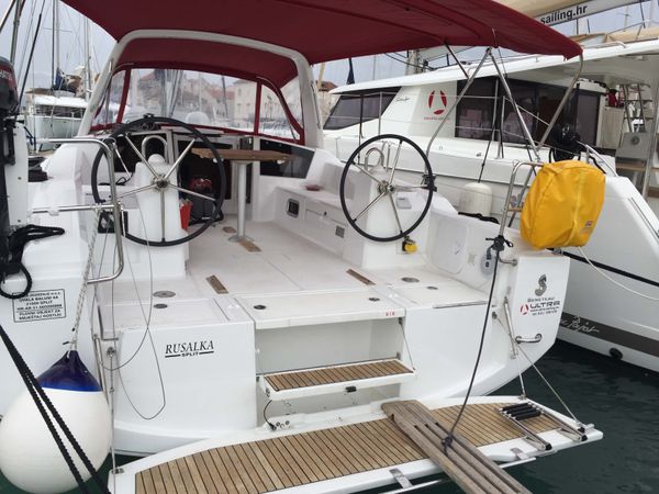 Beneteau Oceanis 38 | Rusalka