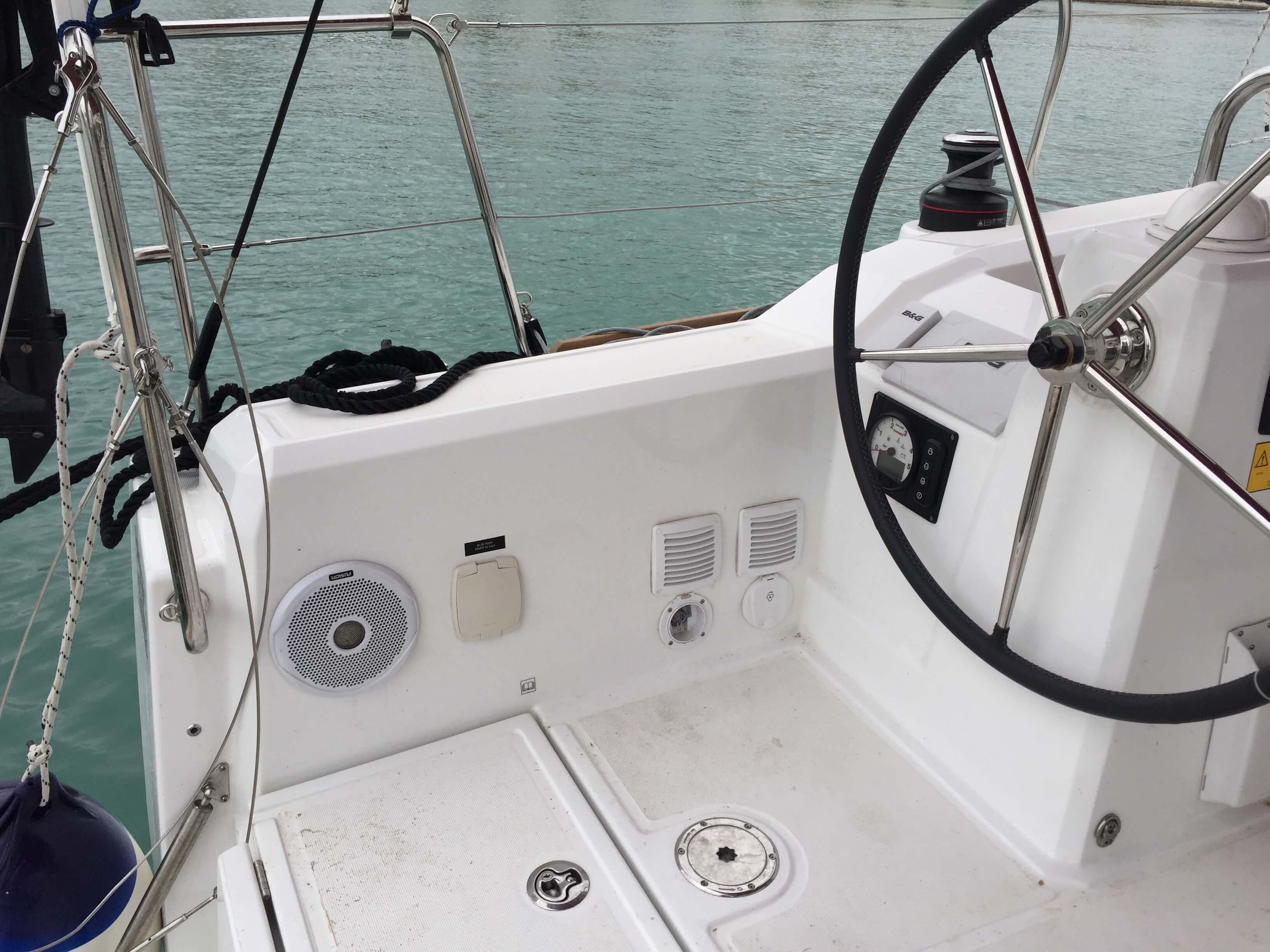 Beneteau Oceanis 38 | Rusalka