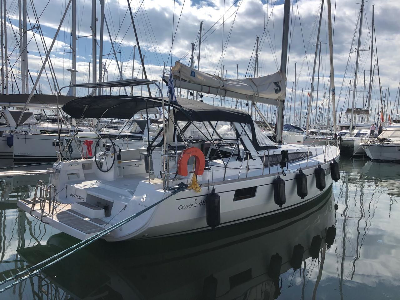 Beneteau Oceanis 48 | Butterfly