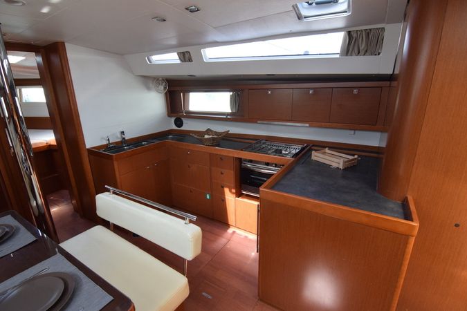 Beneteau Oceanis 48 | Butterfly