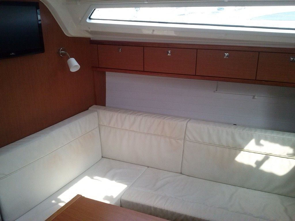 Bavaria Cruiser 37 | Andrea