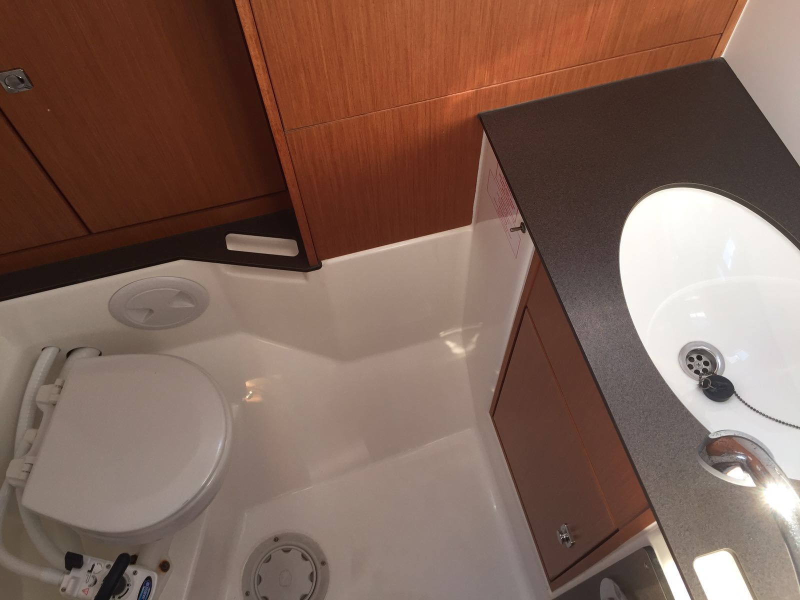 Bavaria Cruiser 37 | Julia