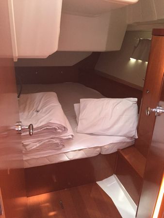 Beneteau Oceanis 45 | Golden Dreams