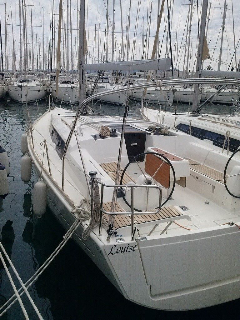 Dufour 382 | Louise
