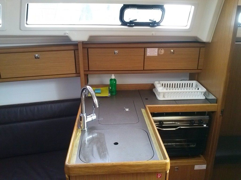 Bavaria Cruiser 33 | Mirella