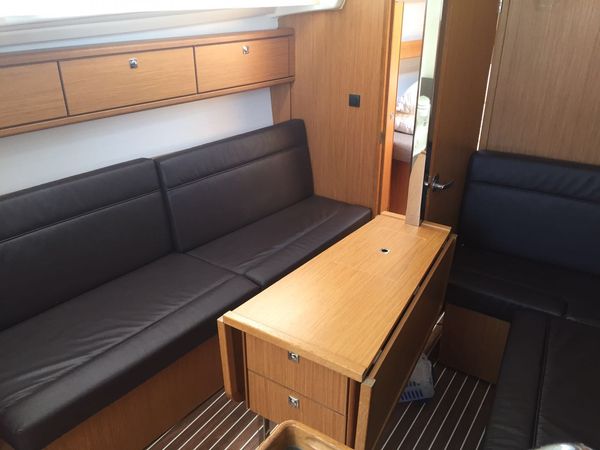 Bavaria Cruiser 33 | Mirella