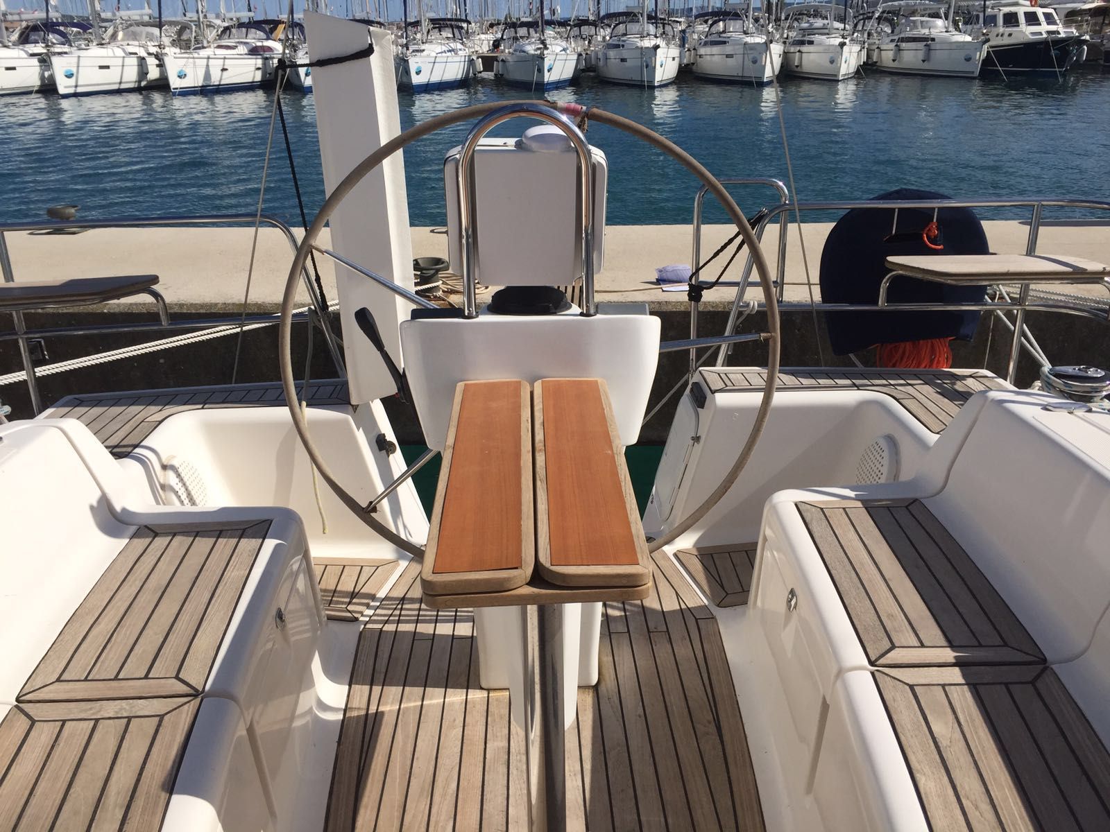 Eminence 40 | White Dreams