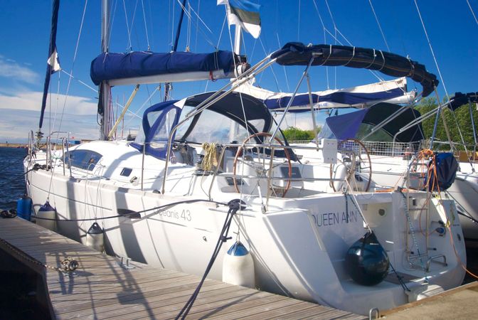 Beneteau Oceanis 43 | Queen Ann
