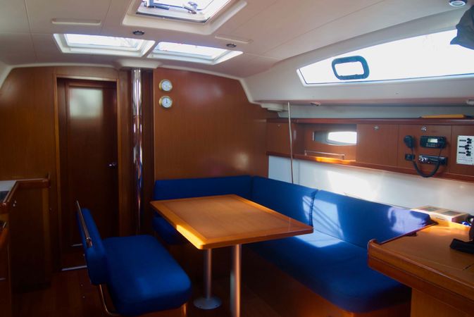 Beneteau Oceanis 43 | Queen Ann