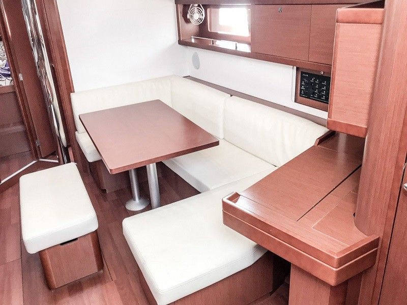 Beneteau Oceanis 45 | Foxtrot