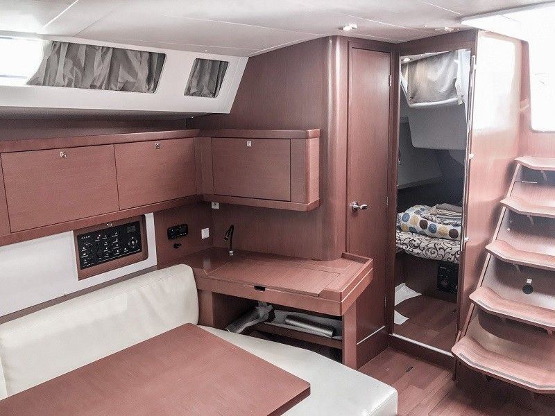 Beneteau Oceanis 45 | Foxtrot